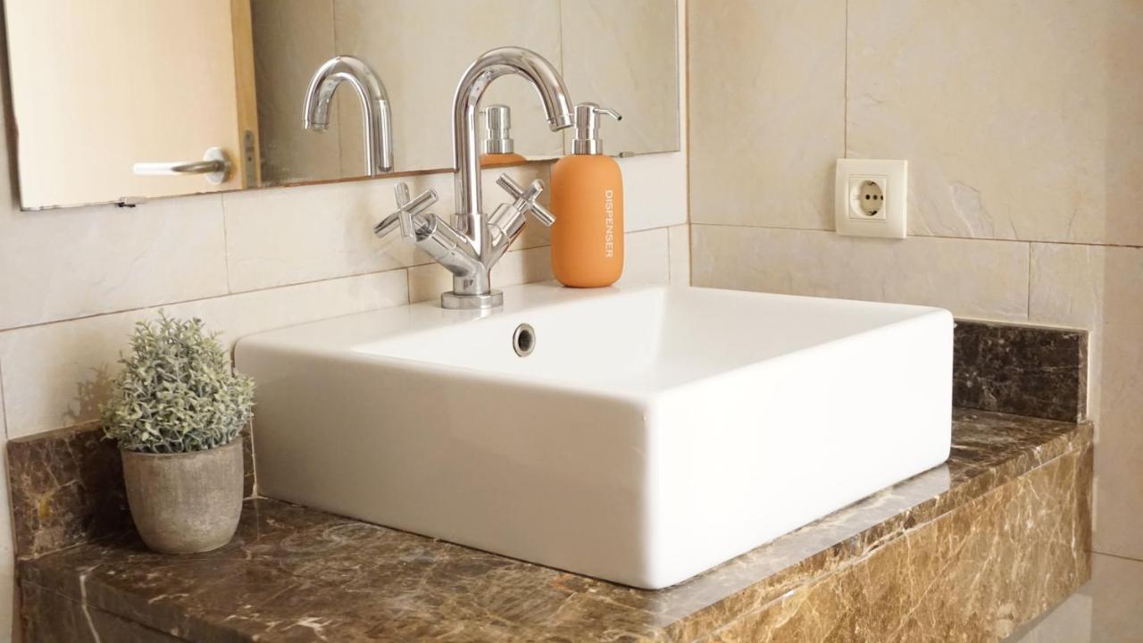 Encantador Apartamento Familiar 4 Px Con Terraza, Parking Y Wi-Fi En Llança Buitenkant foto
