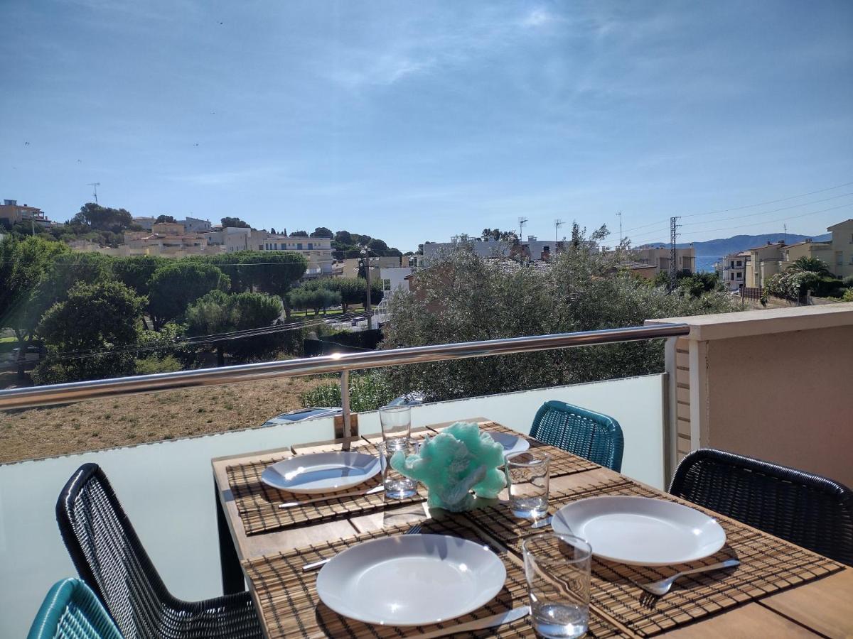 Encantador Apartamento Familiar 4 Px Con Terraza, Parking Y Wi-Fi En Llança Buitenkant foto